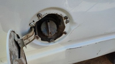 1990-1997 Chevy Silverado 1500 Fuel Filler Neck Assembly With Gas Cap 5.0L 4.3L