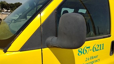 1996-2002 Express Van 2500 Driver Left Side Mirror Door Mounted Oem 15768763