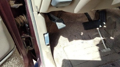 1999 Gmc Yukon Parking Brake Pedal Assembly Oem Complete Emergency Unit