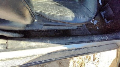 2006 Chevy Cobalt Coupe Passenger Right Lower Kick Trim Panel Oem 192 Ebony
