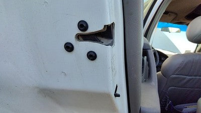 1994 Pontiac Bonneville Driver Left Rear Door Latch With Rods/cables Oem Back