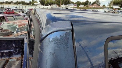 2003 F350 Powerstroke Passenger Right Rear Moulding On Cab Corner Oem Blue