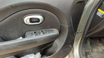 2014-2019 Kia Soul Driver Left Front Door Trim Panel With Master Switch Black Eq