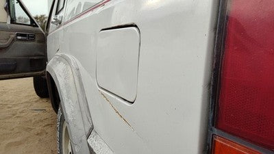 1992 Jeep Cherokee Fuel Tank Door With Hinge Gas Lid Oem Filler White