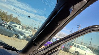 08 Expedition Passenger Right A Pillar Trim Windshield Post Panel 1W Black/Camel