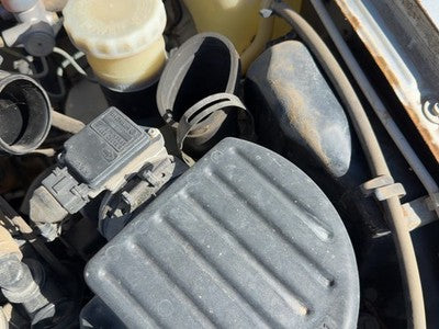 88-92 Pup Complete Air Intake Cleaner Filter Box Housing With Tube Oem 2.6L