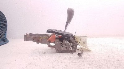 2001-2003 Oldsmobile Aurora Floor Shifter Assembly With Knob Used Automatic Tran