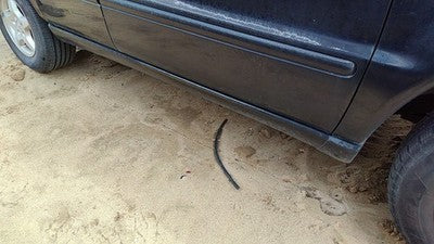 98-05 Ml320 Passenger Right Lower Rocker Panel Moulding Side Skirt Oem 99-01