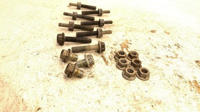 2013 Gmc Sierra 1500 Set Of Bolts For Transmission Factory Hardware 5.3L At 4X4