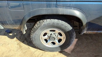 1995 Nissan Pathfinder Passenger Right Rear Wheel Flare Oem Moulding Only