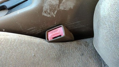 1998 Toyota Camry Driver Left Front Seat Belt Buckle Receiver Oem Tan