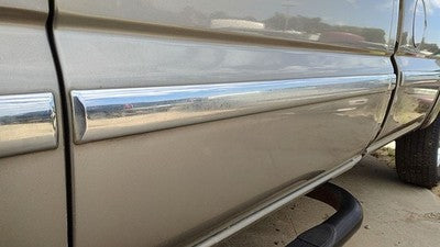 2001 2002 Sierra 2500 Hd Driver Left Rear Moulding From Door Oem Back Trim Strip