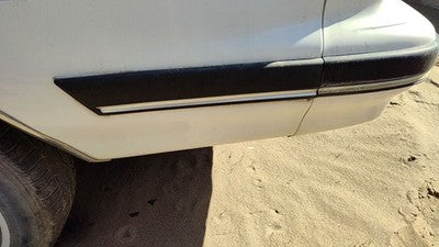 1989 Buick Century Driver Left Rear Moulding On Quarter Panel Oem