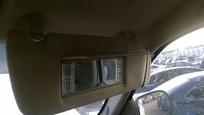 2004-2005 Chevy Suburban Passenger Right Sun Visor Oem Tan 522 15269595