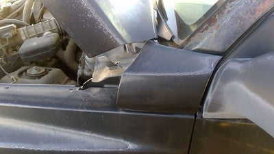 1996 Geo Tracker Driver Left Upper Moulding From Fender Oem Trim Strip Black