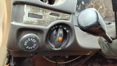 1980 Mercedes 300Td Headlight Switch Control Knob Buttons Dash Oem