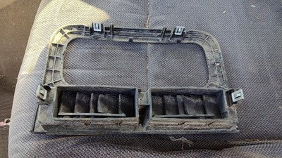 2001 Jeep Grand Cherokee Trim Bezel Around Radio Surround Dash Panel Oem