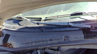 1998-2005 Chevy Cavalier Passenger Right Windshield Wiper Arm Oem Blade Lever