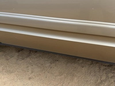 04-07 Rainier Driver Left Front Moulding From Door Oem Trim Strip Cashmere 15U