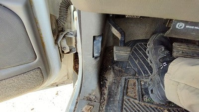 1999 Chevy Silverado 1500 Driver Left Lower Kick Trim Panel Oem Gray 92D