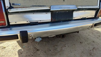 1984 Jeep Grand Wagoneer Rear Tail Gate Trim Finish Panel Oem