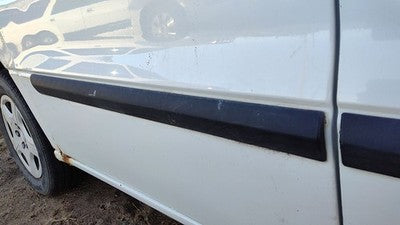 2007 Ford Freestar Passenger Right Rear Moulding From Door Oem Back Trim Strip