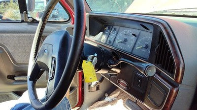 1990-1991 Ford F150 Steering Column Assembly Oem With Key Bad Ignition