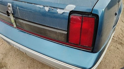 89-91 Cutlass Calais Complete Tail Light Assembly Set 3 Piece Left Right Center