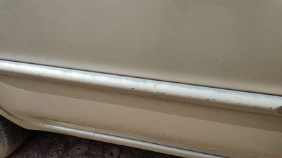 00-01 Maxima Passenger Right Rear Moulding From Door Oem Back Trim Strip Gold