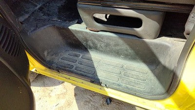 2002 Express Van 2500 Driver Left Lower Kick Trim Panel Oem Sill Step