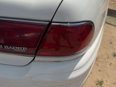 2001-2005 Buick Lesabre Passenger Right Outer Tail Light Brake Lamp Oem Rear