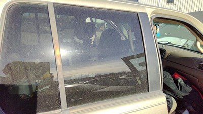 2002-2010 Ford Explorer Passenger Right Rear Side Window Door Glass Oem Back