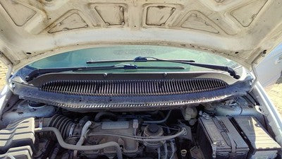 2007 Dodge Caravan Windshield Wiper Cowl Vent Trim Panel Oem Cover