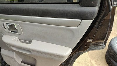 07-09 Grand Vitara Xl-7 Passenger Rear Door Trim Panel With Switches Back Gray