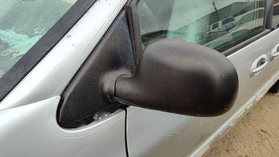 1996-2000 Chrysler Town & Country Driver Left Side Mirror Door Mounted Silver