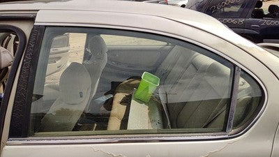 2000-2001 Nissan Maxima Driver Left Rear Side Window Door Glass Oem Back