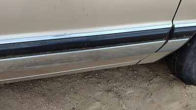 1994 Buick Park Ave Passenger Right Front Moulding From Door Oem Trim Strip Gold
