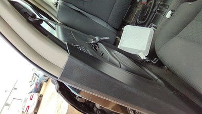 11-12 Ford Fusion Passenger Right Front Seat Belt Retractor Shoulder Charcoal Dw
