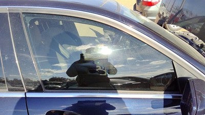 2012-2014 Mercedes C300 Passenger Right Front Side Window Door Glass Oem