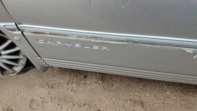 2000 Chrysler Town & Country Driver Left Front Moulding From Door Trim Silver