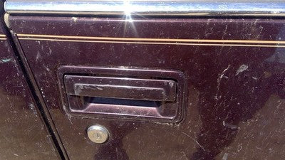 93 Cadillac Fleetwood Passenger Right Front Outside Door Handle Oem Lever Maroon