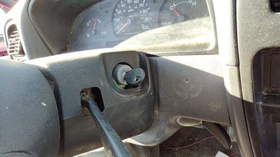 1996-1997 Nissan Hardbody Ignition Switch Assembly With Key Complete Electrical