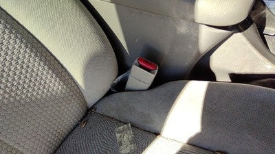 2005-2009 Gmc Envoy Passenger Right Front Seat Belt Buckle Receiver Oem Gray 28H