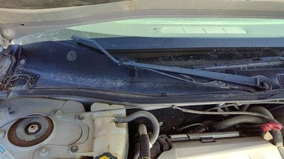 2000 Oldsmobile Intrigue Windshield Wiper Cowl Vent Trim Panel Oem Cover