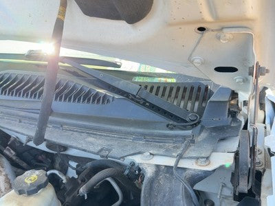 2003-2007 Chevy Silverado 2500 Driver Left Windshield Wiper Arm Oem Blade Lever