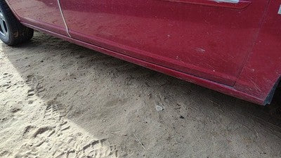2006-2010 Buick Lucerne Passenger Right Lower Rocker Panel Moulding Side Skirt