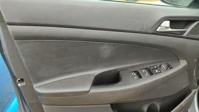 16-18 Hyundai Tucson Driver Left Front Inside Door Trim Panel Only Oem Black Try