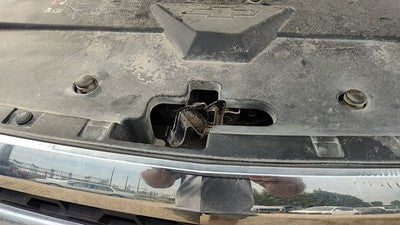 2014-2019 Silverado 1500 Hood Latch Assembly With Bracket Oem