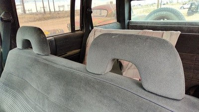 1993 Chevy S10 Blazer Pair Of Front Headrests Oem Left Right Set Seat