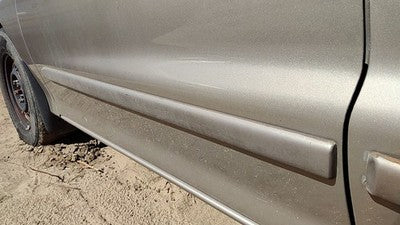 95-05 Chevy Cavalier Driver Left Front Moulding From Door Trim Strip Gold 49U